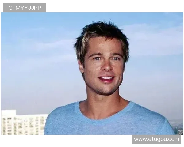 足球明星巅峰颜值揭秘那些年他们的魅力瞬间与时光印记 足球明星巅峰颜值揭秘那些年他们的魅力瞬间与时光印记